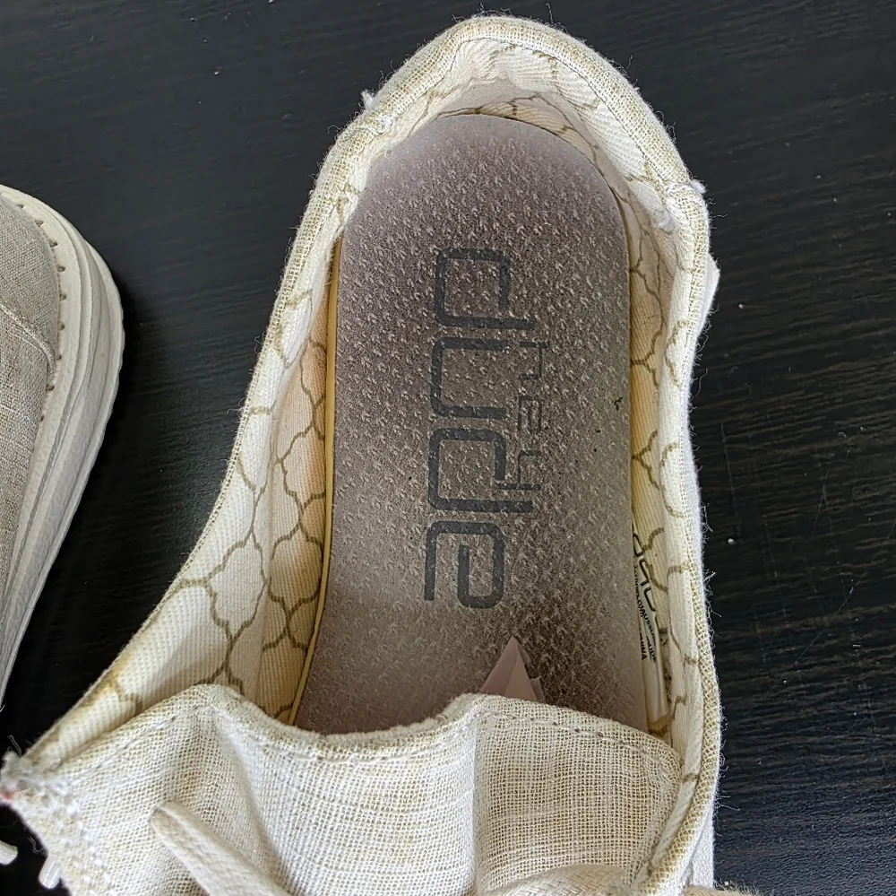 Hey Dude Wendy Sparkling Gold Women's Canvas Lightweight Shoes Loafers Size 8 - Picture 9 of 14